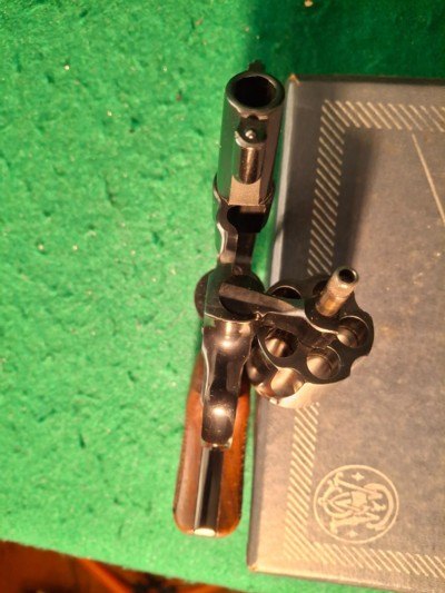 Smith & Wesson M-36(No Dash) - Image 3 of 7