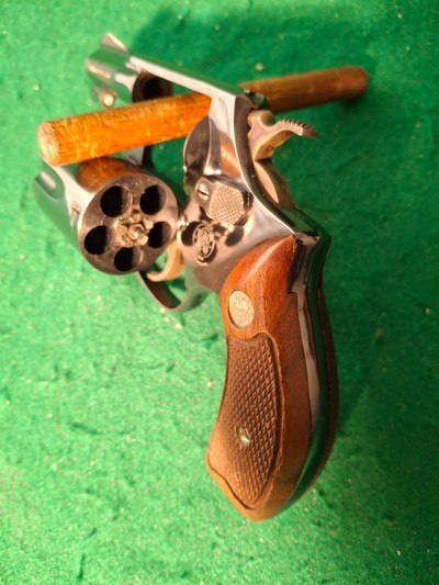 Smith & Wesson M-36(No Dash) - Image 2 of 7