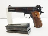 S&W 52-2 w/ 3 magazines - .38 Special wadcutter - 1 of 5