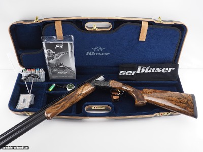 Blaser F3 Vantage Super Exclusive Black - Wood grade 8 - LEFT HAND - NEW