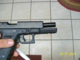 Glock 21
45cal. - 3 of 4