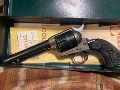 4 digit Colt saa in box. - Image 2 of 7