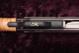 BROWNING MAXUS GOLDEN CLAYS 12 GA. LIMITED EDITION WITHMAPLE STOCKS - 9 of 14