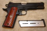 Wilson Combat CQB .45 ACP w/ 2 Clips and Case - 3 of 15