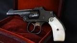 Very Fine S&W .32 New Departure Safety Hammerless Third Model with Factory Mother-of-Pearl - 3 of 13