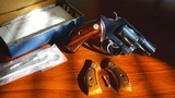 Smith & Wesson S&W Model 36 Chiefs Special .38 - As New - Box - Papers - Banana Grips - 1 of 14