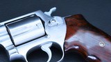 Smith & Wesson S&W Model 60 No-Dash Chiefs Special Stainless 38 Special Excellent New Unfired in the Box 1st Production #145 with Fuzzy Farrant Grips - 8 of 19
