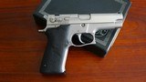 Smith & Wesson S&W Model 5906 9mm First - Third Gen - AIP Serial Prefix, In the Box, Near Excellent - 5 of 11