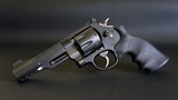 Smith & Wesson Performance Center S&W M&P R8 327 357 Magnum 170292