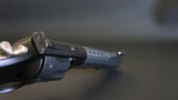 Smith & Wesson Performance Center S&W M&P R8 327 357 Magnum 170292 - 9 of 20