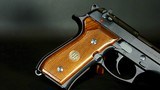 Beretta 92F in Italian Factory Soft Case - Made in Italy - 1985 No Import Stamp - Wood Grips - Like New Unfired - 6 of 20