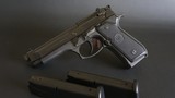 Beretta 96 40S&W - Pristine Condition - 3 Magazines - 2 of 13