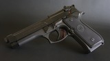 Beretta 96 40S&W - Pristine Condition - 3 Magazines - 5 of 13
