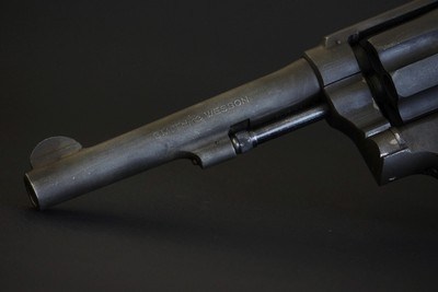SMITH & WESSON VICTORY MODEL .38 S&W - WWII U.S. PROPERTY GHD FLAMING BOMB - Image 5 of 11