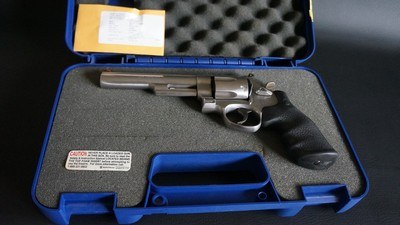 Smith & Wesson 629-8 .44 Magnum 6.5