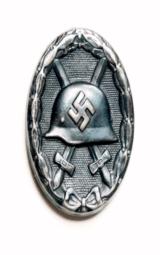 41 CODE 42 NAZI GERMAN LUGER / W/ MATCHING # MAGAZINE AND ORIGINAL WOUND BADGE - 6 of 10