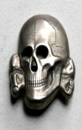 KI 1933 (KONZENTRATION) GERMAN LUGER W/ SS TOTENKOPFCAP INSIGNIA - 8 of 10