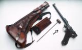 1917 ERFURT ARTILLERY GERMAN LUGER RIG W/ 1 MATCHING # MAGAZINE - 1 of 10