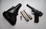 1918 DWM MILITARY/POLICE GERMAN LUGER RIG W/ 2 MATCHING NUMBERED MAGAZINES - 1 of 10