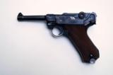 1939 S/42(MAUSER) NAZI GERMAN LUGER RIG WITH 2 MATCHING NUMBERED MAGAZINES - 2 of 11