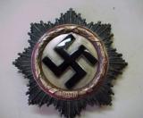 NAZI GERMAN CROSS IN GOLD / ORIGINAL - 1 of 8