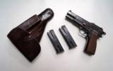 F.N (FABRIQUE NATIONALE).BROWNING HI POWER (P 35 / NAZI MARKED / TANGENT SIGHT ) RIG - 1 of 11