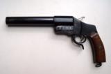 HEBEL MODEL 1894
WWI FLARE GUN - COLLECTOR CONDITION - 1 of 6