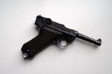 1939 CODE 42 NAZI GERMAN LUGER WITH 1 MATCHING NUMBERED MAGAZINE - 4 of 8