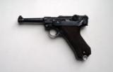 1939 CODE 42 NAZI GERMAN LUGER WITH 1 MATCHING NUMBERED MAGAZINE - 1 of 8