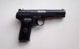 1939 RUSSIAN TOKAREV MODEL TT33 RIG WITH 2 MATCHING NUMBERED MAGAZINES - 5 of 10