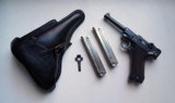 SIMSON / SUHL GERMAN LUGER RIG WITH 2 MATCHING NUMBERED MAGAZINES - 1 of 10