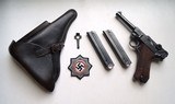 1938 S/42 NAZI GERMAN LUGER RIG WITH 2 MATCHING NUMBERED MAGAZINES - 1 of 10
