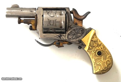 BELGIUM REVOLVER WITH DROP DOWN TRIGGER - ENGRAVED