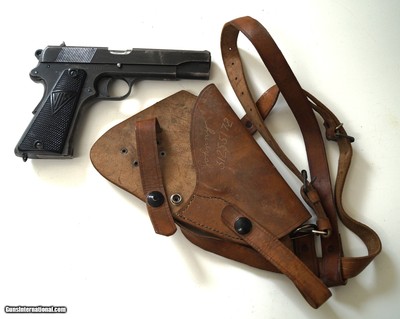RADOM VIS P38 WITH ORIGINAL SHOULDER HOLSTER