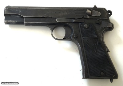 RADOM VIS P38 WITH ORIGINAL SHOULDER HOLSTER - Image 2 of 7