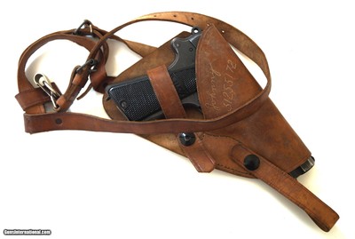 RADOM VIS P38 WITH ORIGINAL SHOULDER HOLSTER - Image 7 of 7