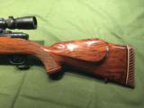 Weatherby Mark V deluxe in .270 Win Mag - 2 of 14