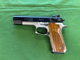 Smith & Wesson 745 10th Anniversary 45acp