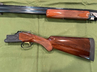Browning Citori 12 gauge 28” Barrels w/Chokes - Image 8 of 12