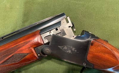 Browning Superposed 12 Guage30” Barrels - Image 9 of 13