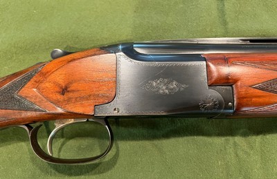 Browning Superposed 12 Guage30” Barrels - Image 6 of 13