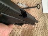 Glock 22 Gen 2 - 8 of 10