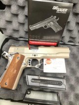 Sig Sauer 1911-22 - 1 of 7