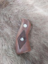 Ruger Original Speed Six walnut grips w/ruger medallion - 1 of 5