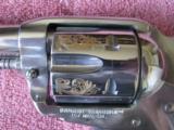 RUGER VAQUERO STAINLESS 5 1/2 INCH 357 GOLD INGRAVED CYLINDER MADE 1998-99 NEW - 4 of 9