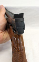 1980's Smith & Wesson MODEL 41 Semi-automatic Pistol .22lr BOX & PAPERS 99% - 11 of 15