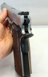 Smith & Wesson SW1911 PRO SERIES semi-automatic pistol BOX & MANUAL Excellent Condition - 13 of 15