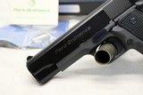 Scarce PARA ORDNANCE P13-45 Semi-automatic Pistol .45ACP Box and Manual CANADA - 4 of 13