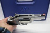 Smith & Wesson MODEL 66-5 Stainless Revolver .357 Magnum 2.5