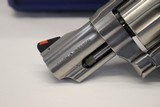 Smith & Wesson MODEL 66-5 Stainless Revolver .357 Magnum 2.5